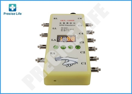Simulador médico de ECG SpO2 con 10 la ventaja, equipo médico de la simulación